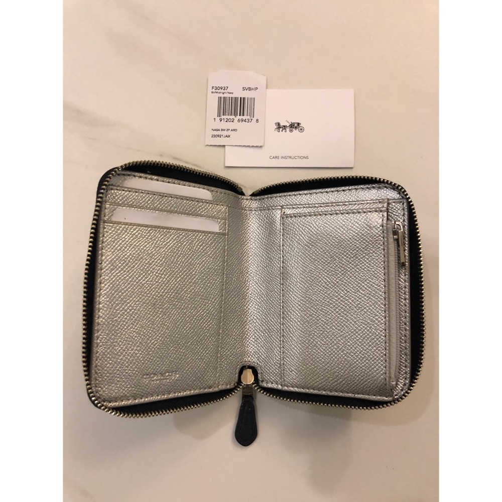 Coach Wallet - Picture 2 of 3